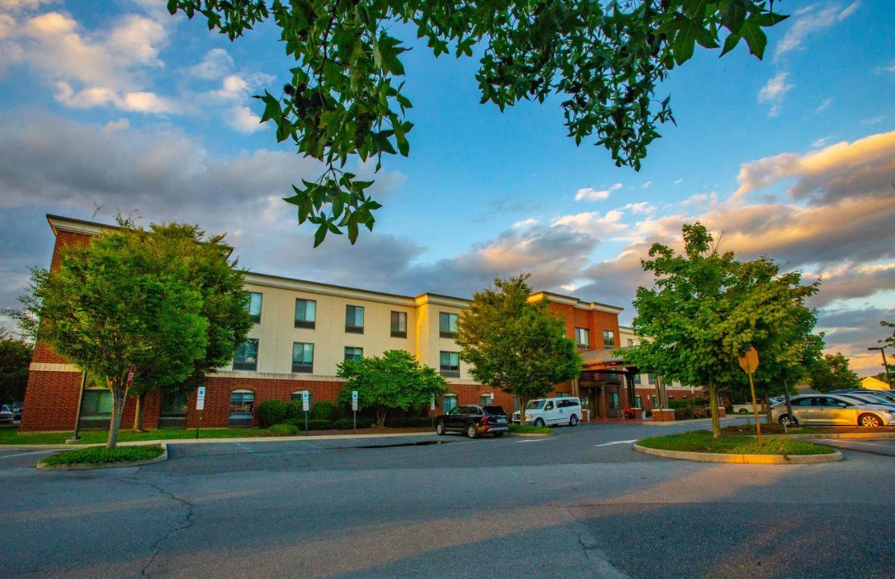 Holiday Inn Express Hotel & Suites Bethlehem Airport/Allentown Area By Ihg Exterior foto